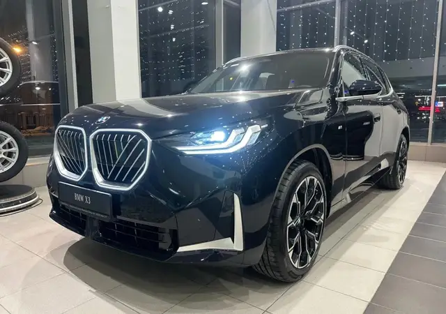 BMW X3 30L LEADING M 2025