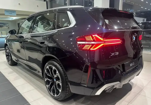 BMW X3 30L LEADING M 2025