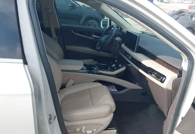 LINCOLN NAUTILUS 2021