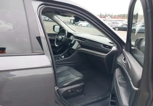 JEEP GRAND CHEROKEE 2021