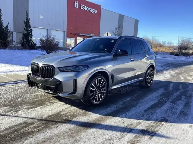 BMW X5 SPORTS ACTIVITY VEHICLE 2023