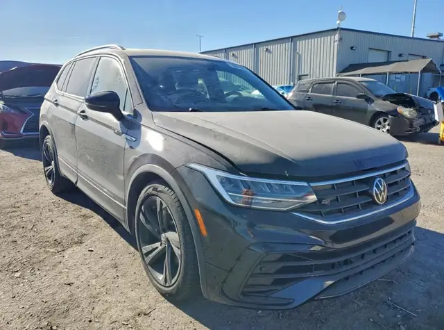 VOLKSWAGEN TIGUAN 2023
