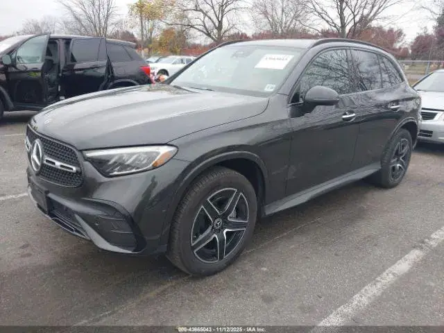 MERCEDES-BENZ GLC 300 4MATIC SUV 2023