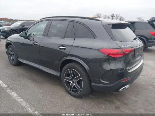 MERCEDES-BENZ GLC 300 4MATIC SUV 2023