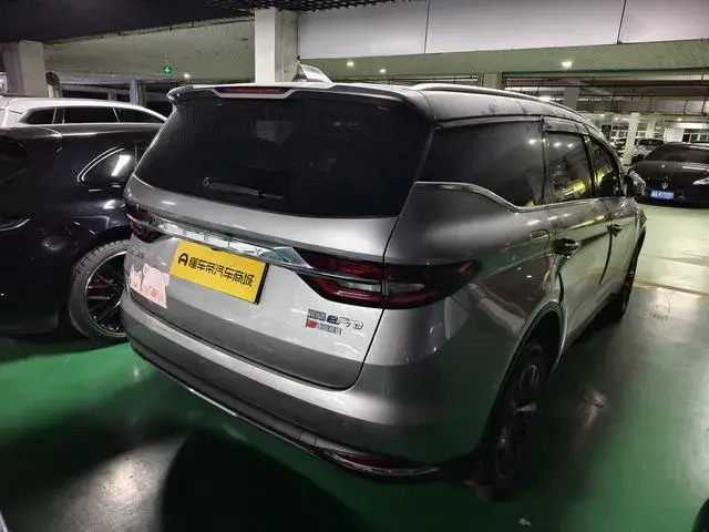 GEELY JIAJI PHEV 2022