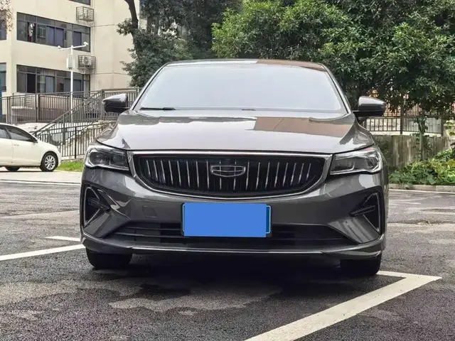 GEELY EMGRAND 2022