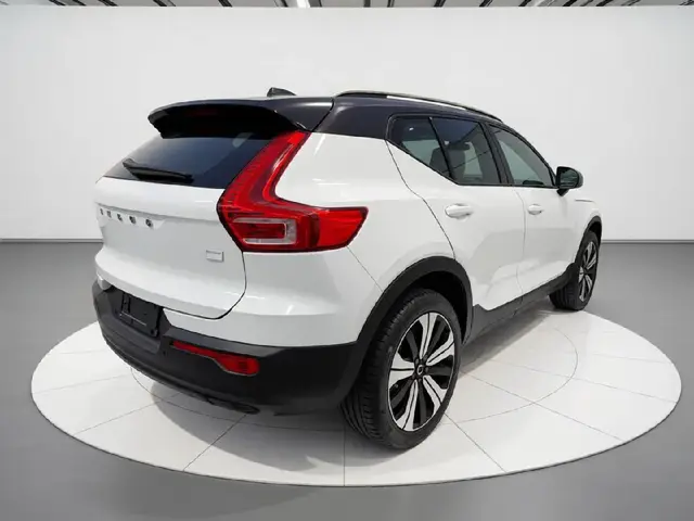 VOLVO XC40 NEW ENERGY 2023