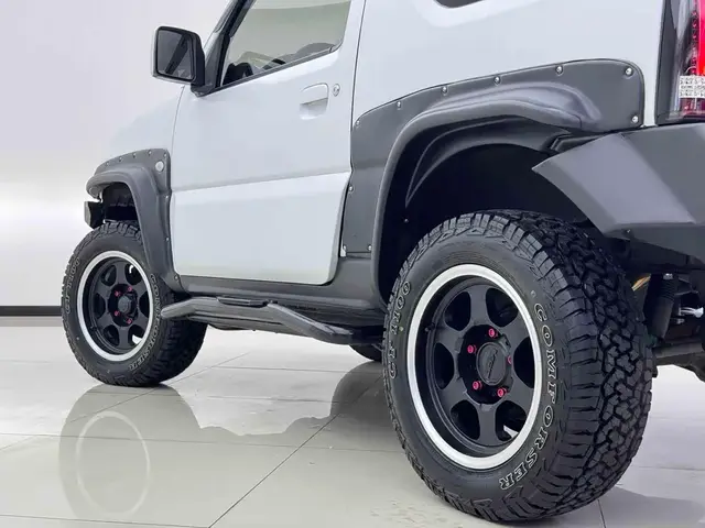 SUZUKI JIMNY 2015