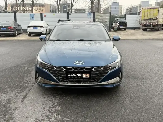 HYUNDAI ELANTRA 2022