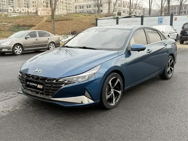 HYUNDAI ELANTRA 2022
