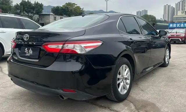 TOYOTA CAMRY 2022