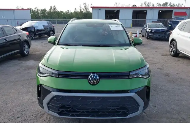 VOLKSWAGEN TAOS 2025