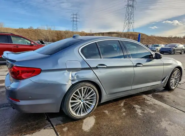 BMW 5 SERIES 2017