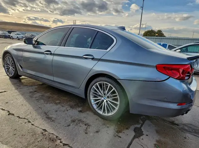 BMW 5 SERIES 2017