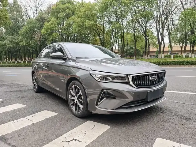 GEELY EMGRAND 2022