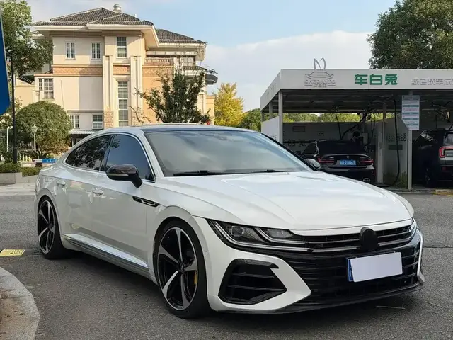 VOLKSWAGEN CC 2023