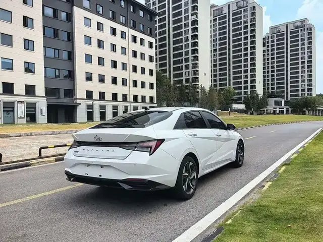 HYUNDAI ELANTRA 2021