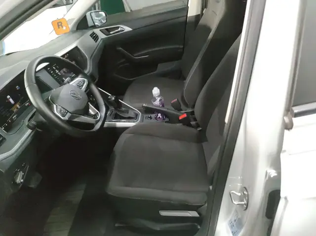 VOLKSWAGEN POLO 2022