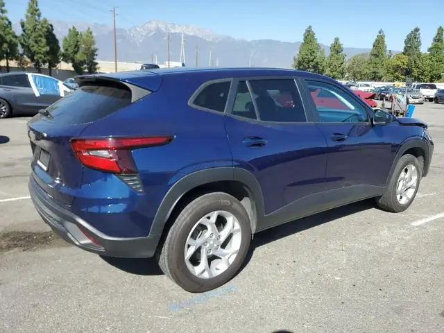 CHEVROLET TRAX LS 2024