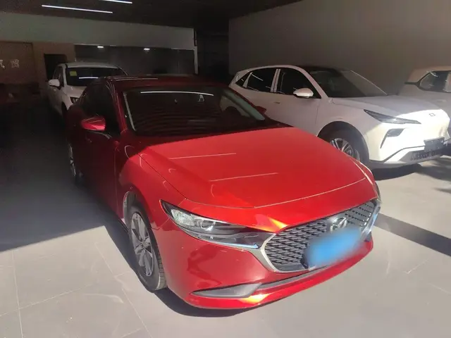 MAZDA 3 2023