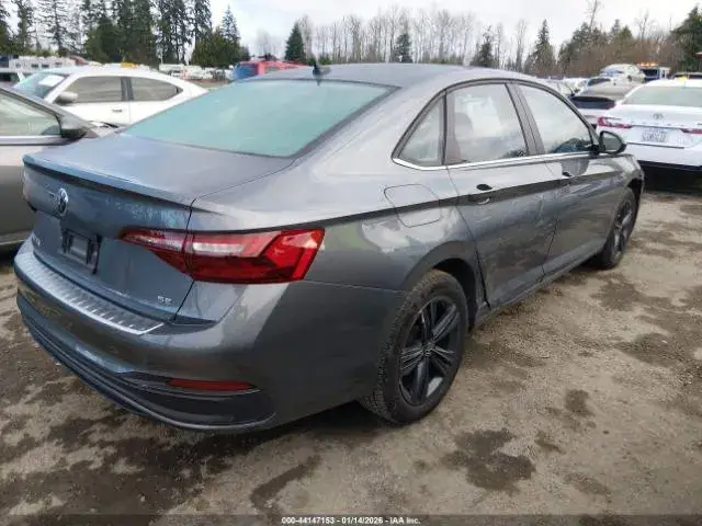 VOLKSWAGEN JETTA 2024