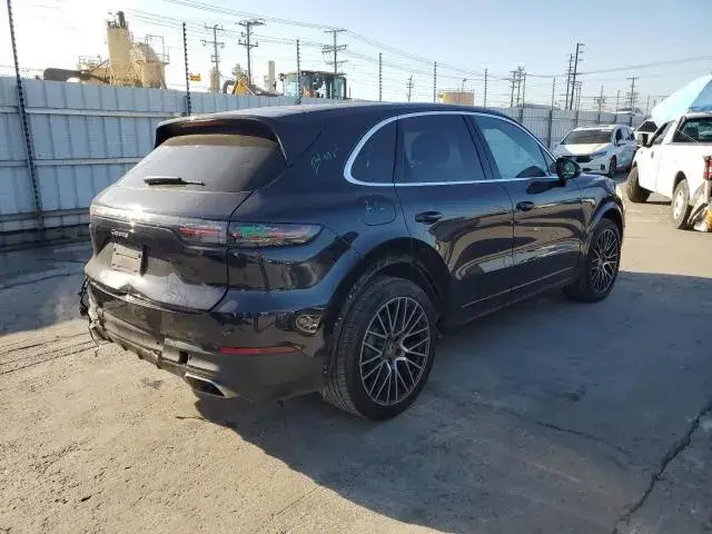 PORSCHE CAYENNE BASE 2023