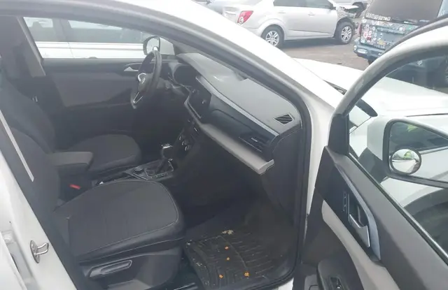 VOLKSWAGEN TAOS 2022