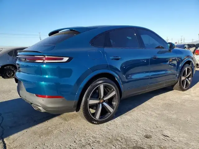 PORSCHE CAYENNE COUPE 2024