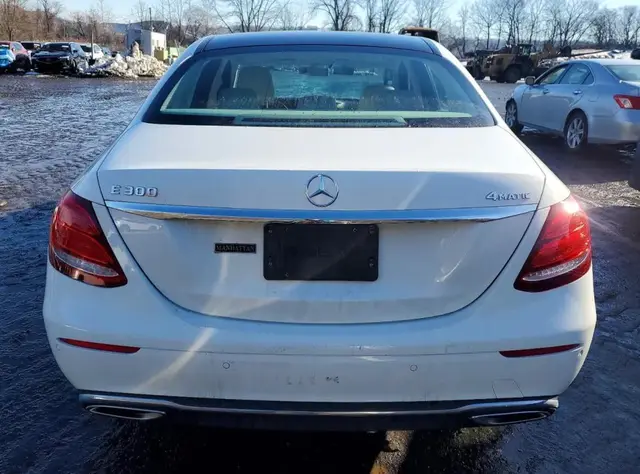 MERCEDES-BENZ E-CLASS 2017