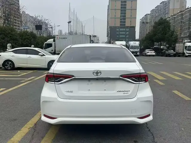 TOYOTA COROLLA 2021