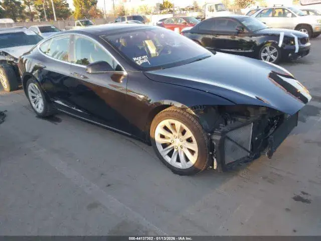 TESLA MODEL S 2018