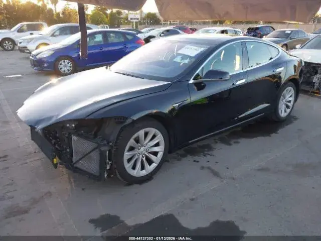 TESLA MODEL S 2018