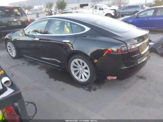 TESLA MODEL S 2018