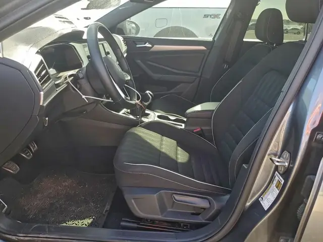 VOLKSWAGEN JETTA 2023