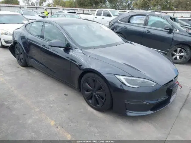 TESLA MODEL S PLAID TRI 2023
