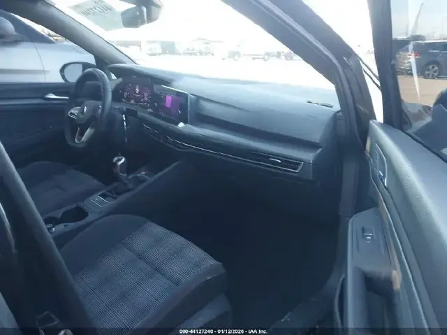 VOLKSWAGEN GOLF GTI 2 2022