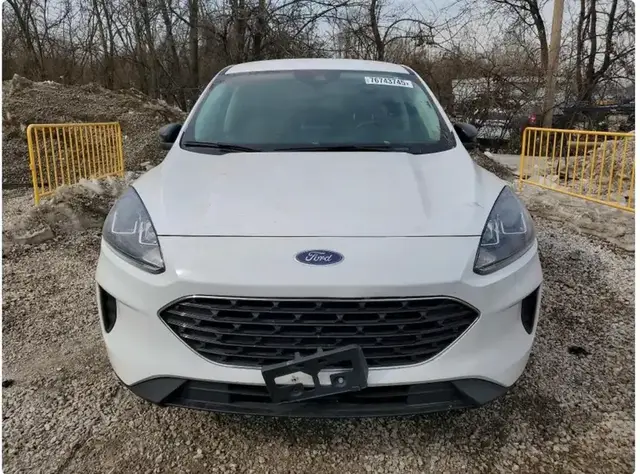 FORD ESCAPE SE 2022