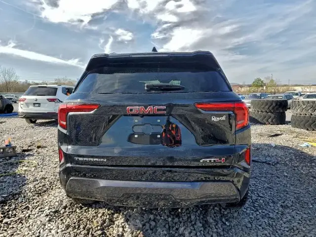 GMC TERRAIN AT4 2026