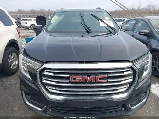GMC TERRAIN AWD SLT 2023