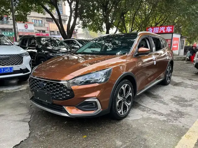 FORD FOCUS 180 SHOOTING BRAKE 2021