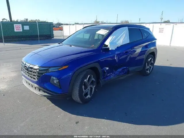 HYUNDAI TUCSON 2023