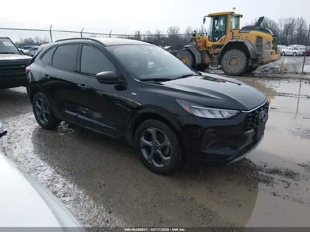 FORD ESCAPE ST-LINE 2023