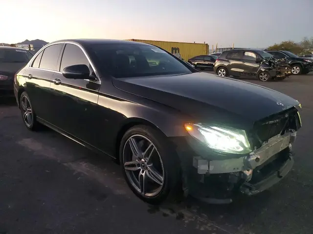 MERCEDES-BENZ E-CLASS E 300 2018