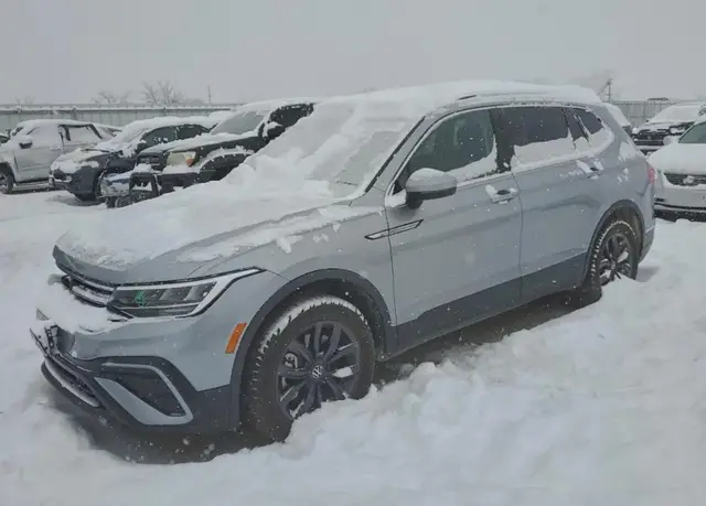 VOLKSWAGEN TIGUAN 2022