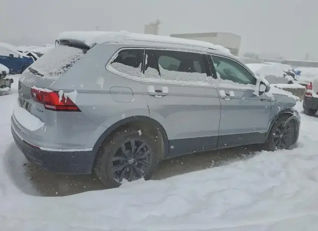 VOLKSWAGEN TIGUAN 2022