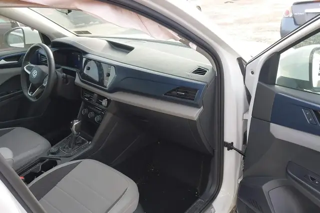 VOLKSWAGEN TAOS 2023