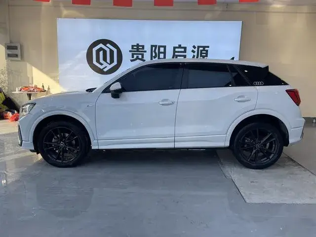 AUDI Q2L 2022