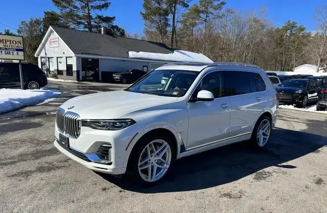 BMW X7 2021