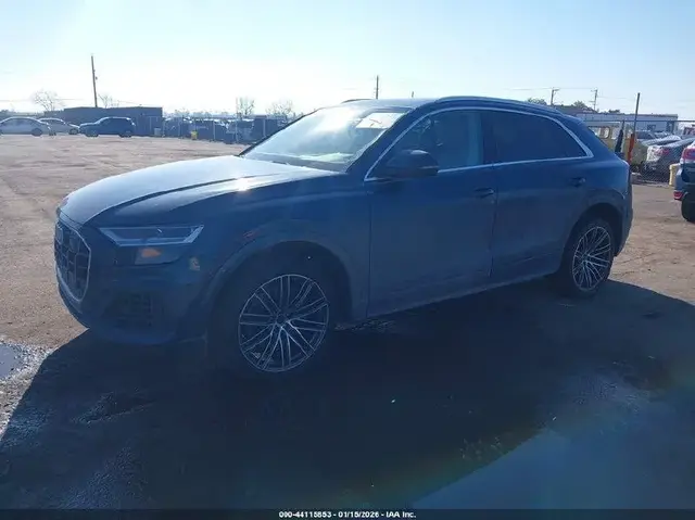 AUDI Q8 2019