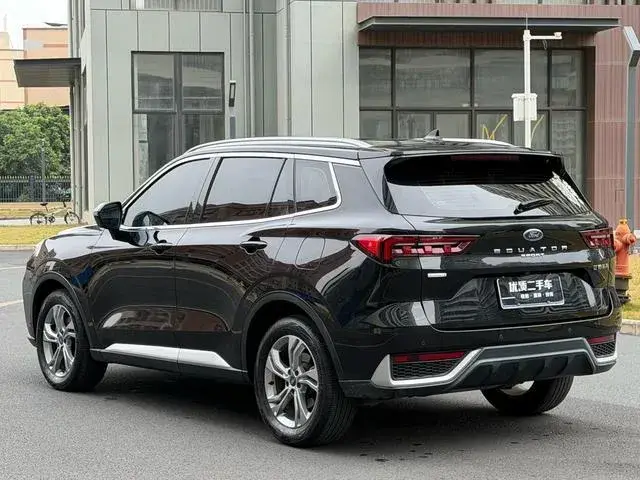 FORD EQUATAOR SPORT PLATINUM EDITION 2022